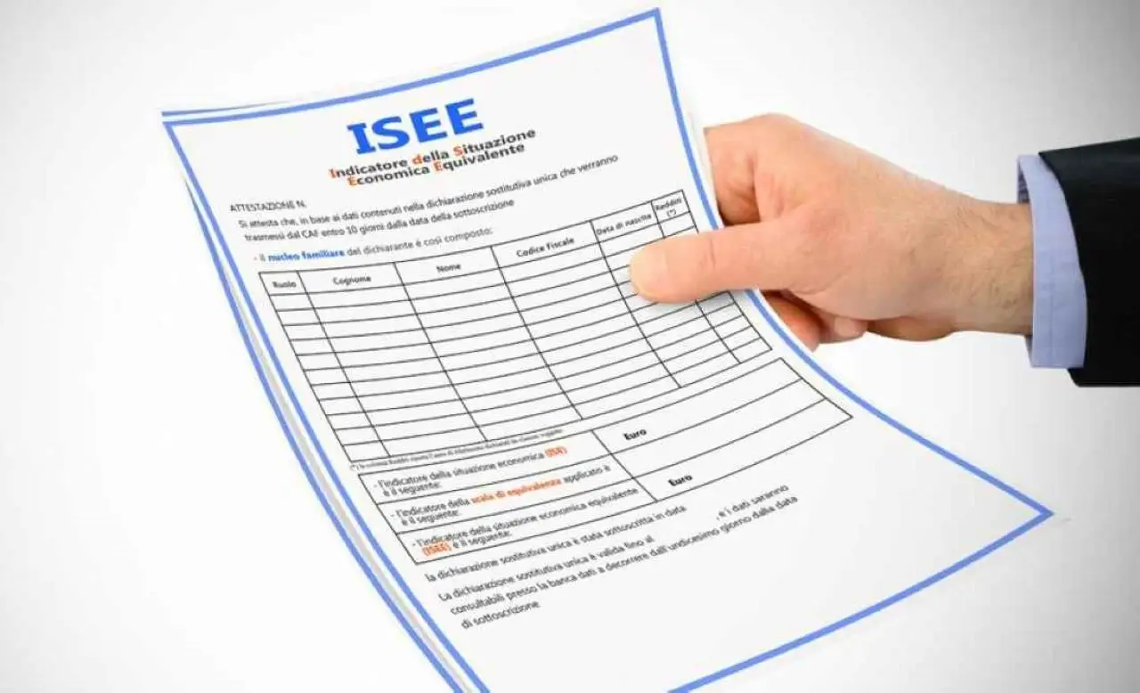 Bonus e agevolazioni 2025: quali aiuti sono previsti per chi ha un reddito basso e perché riguardano tutti