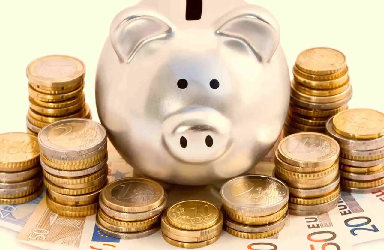 Come tenere soldi al sicuro e sempre disponibili: la strategia per ogni esigenza