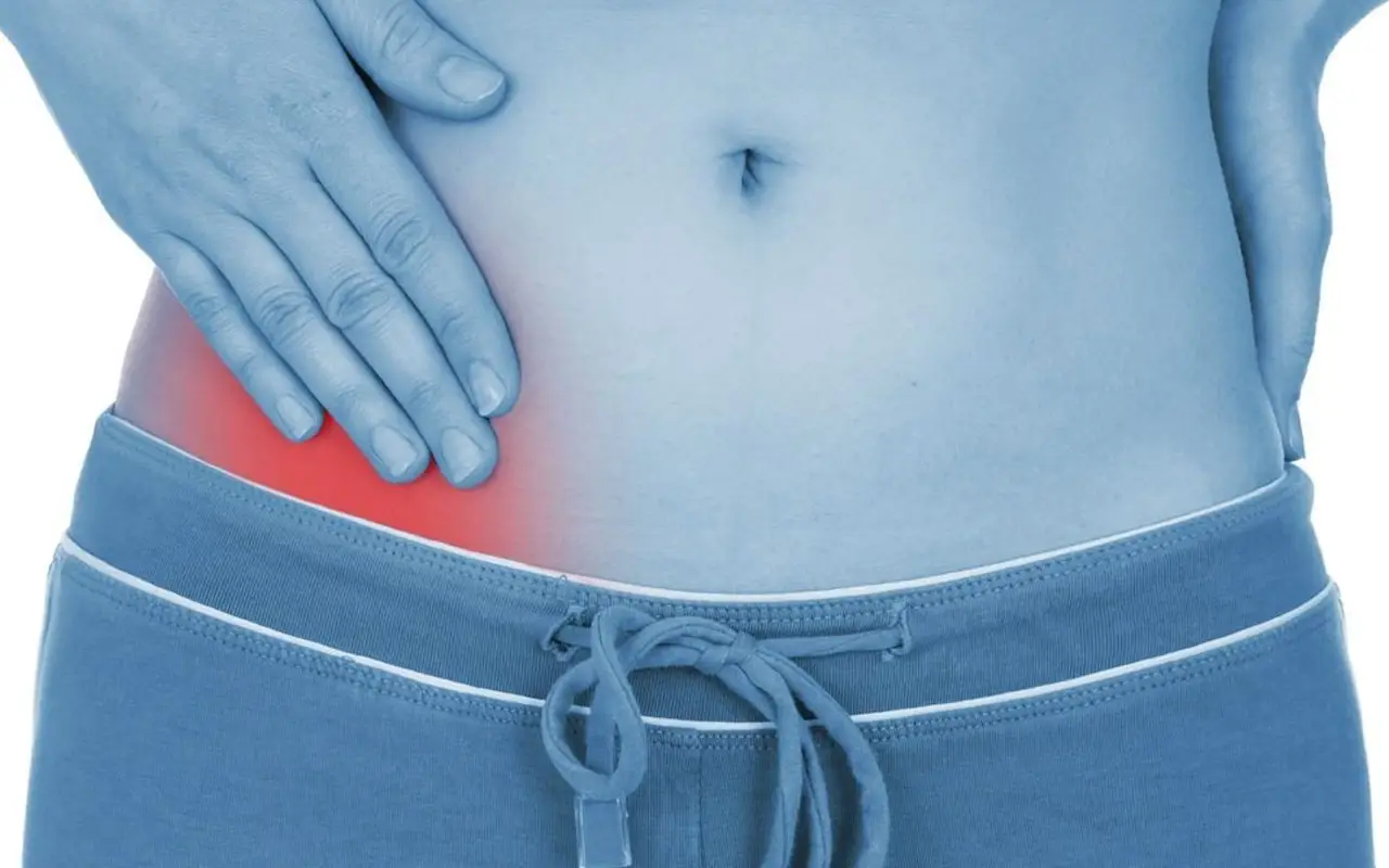 Pensi di avere solo mal di pancia? Attenzione a questi segnali nascosti di ansia e colon irritabile