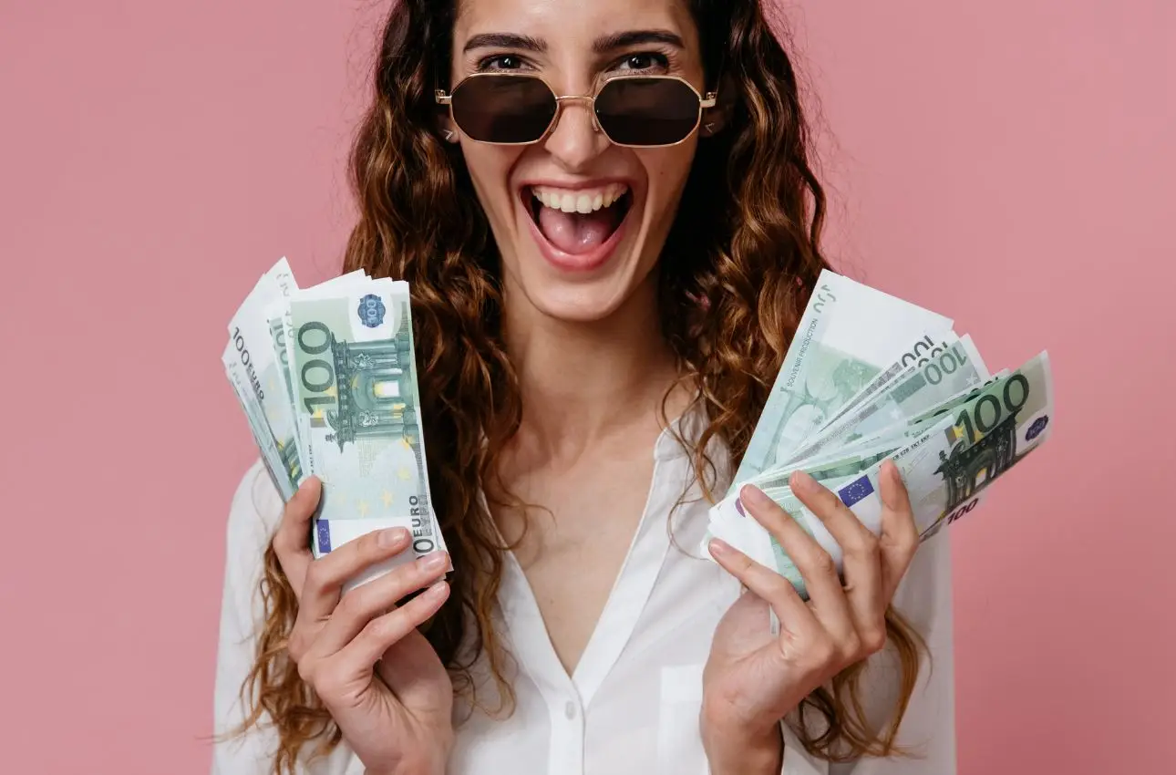 Il metodo semplice per guadagnare soldi extra nel tempo libero senza fatica