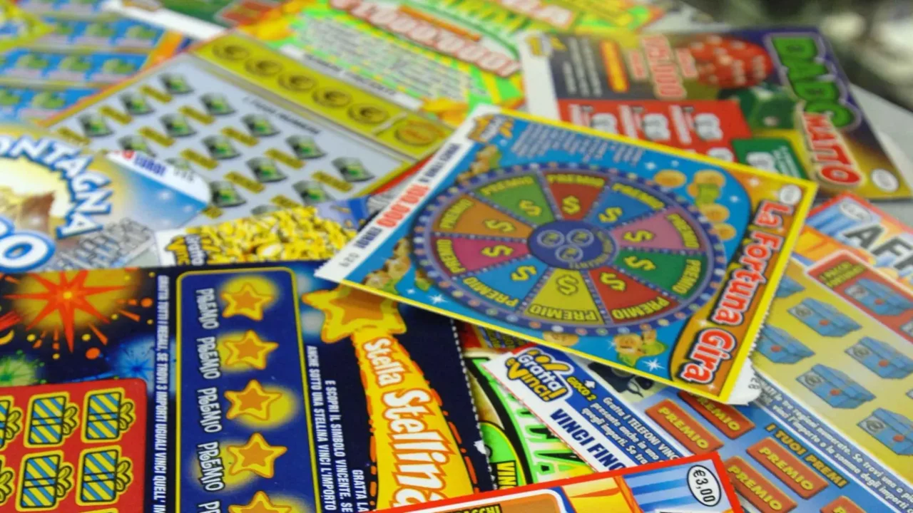 Gratta e Vinci da 5 euro: ecco il premio massimo che puoi vincere e quali sono i più fortunati