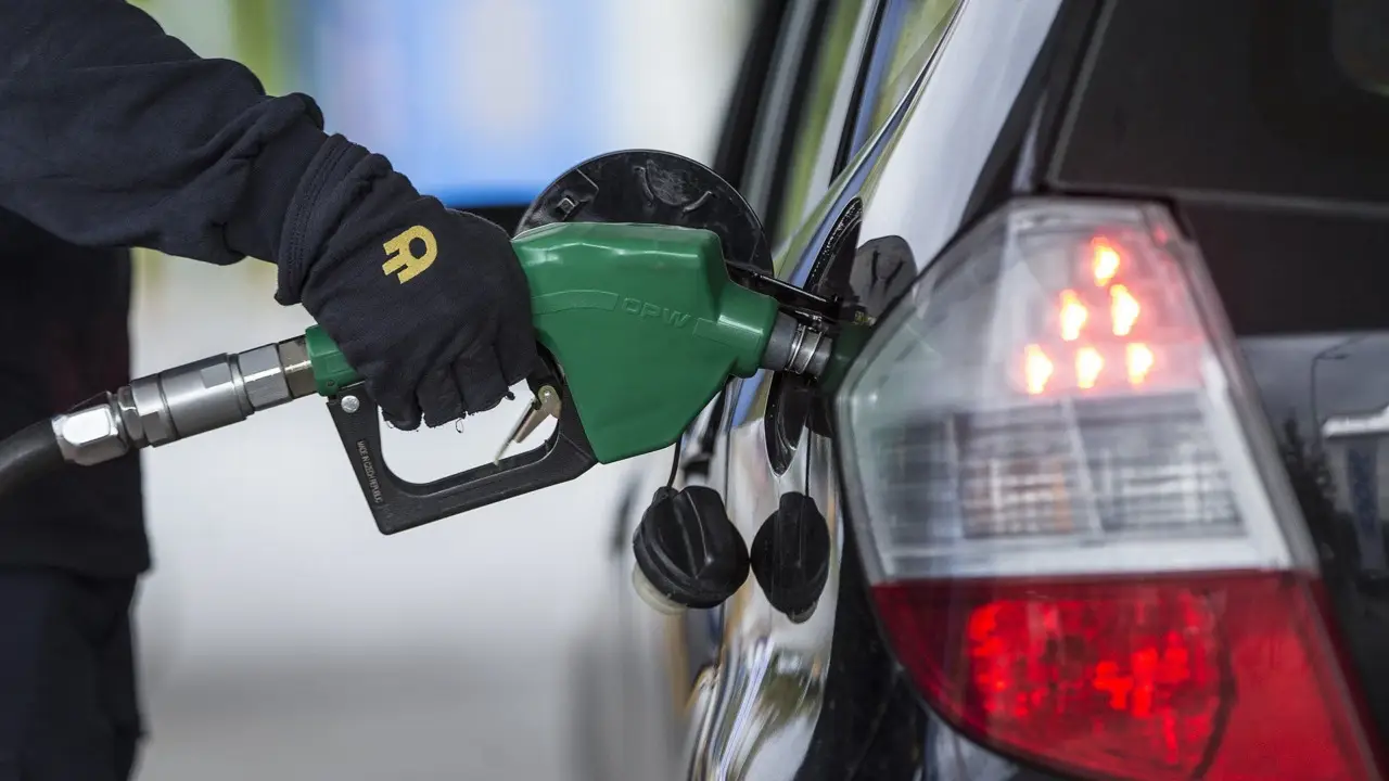 Allerta prezzi benzina: ecco come sta cambiando il costo del petrolio in queste ore