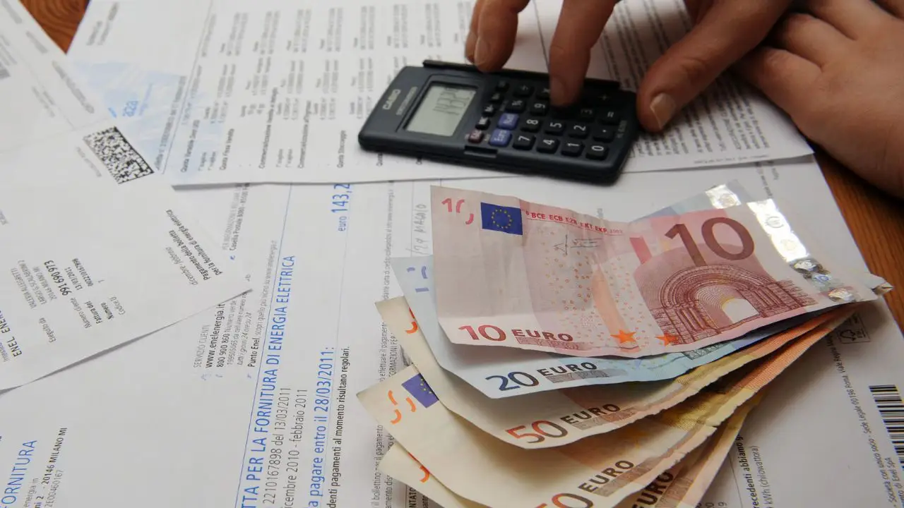 Come organizzare le spese mensili? Ecco il trucco che cambierà il tuo portafoglio