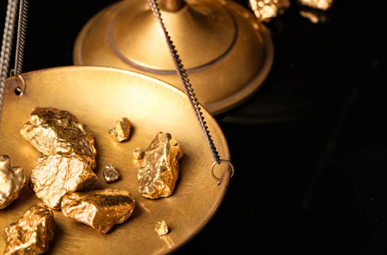 Quanti grammi ha un’oncia d’oro in euro? Ecco la risposta degli esperti